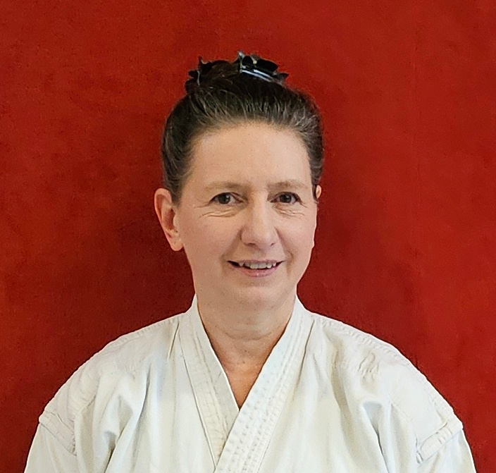 Eveline Edlinger
1. Dan
Übungsleiterin